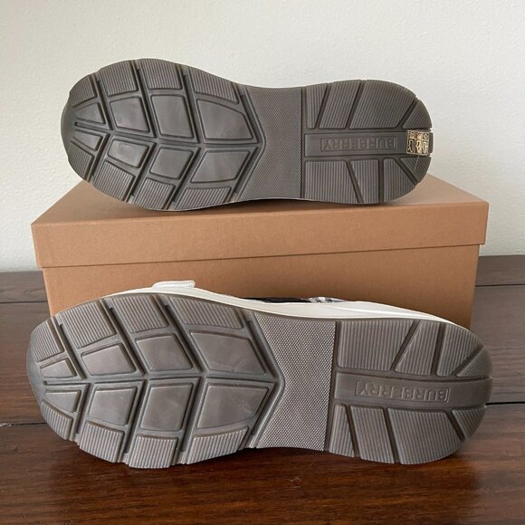 BURBERRY Men's Ramsey Blue Check Low-Top leather, suede, cloth Trainer Sneakers - Picture 15 of 15